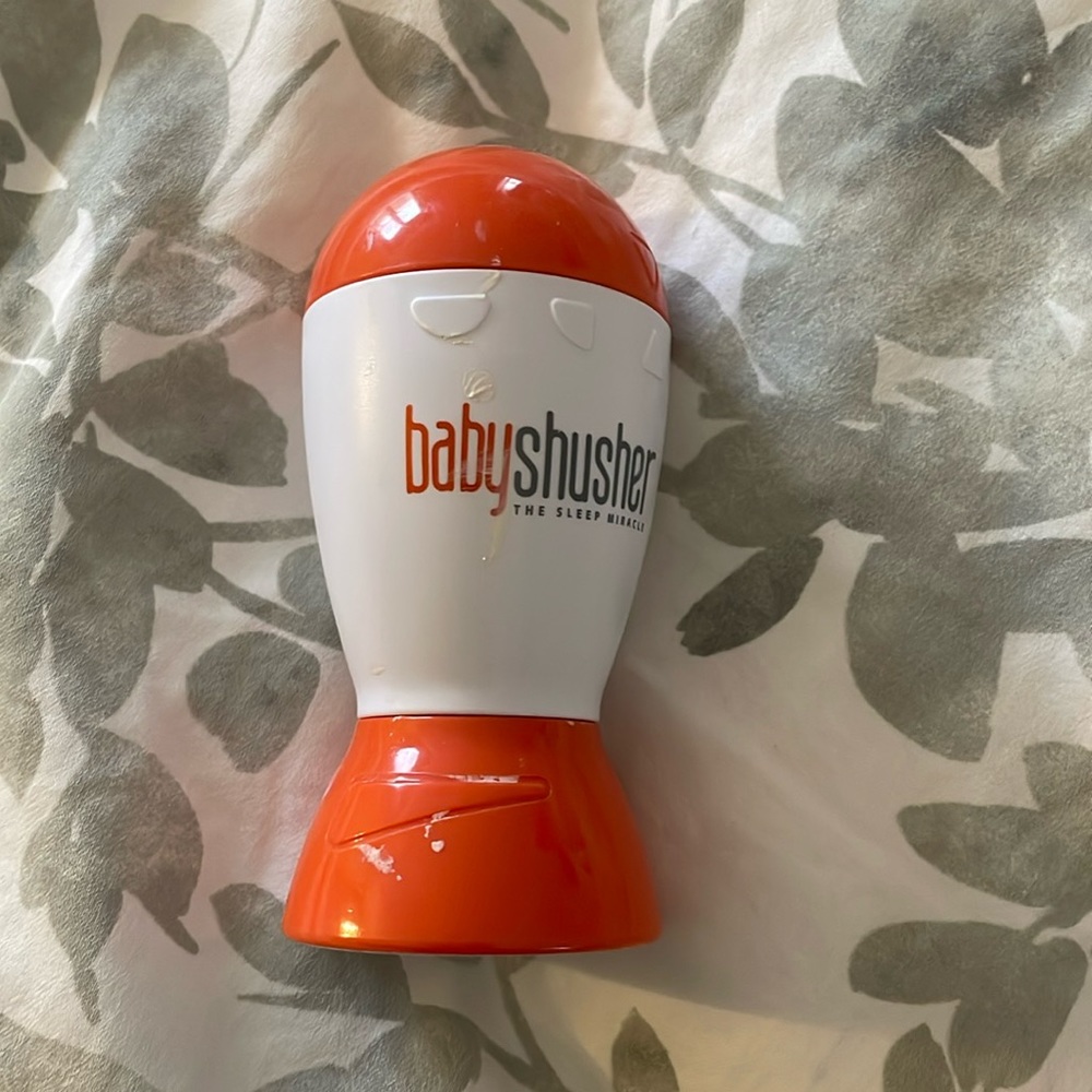 Baby shusher white noise machine